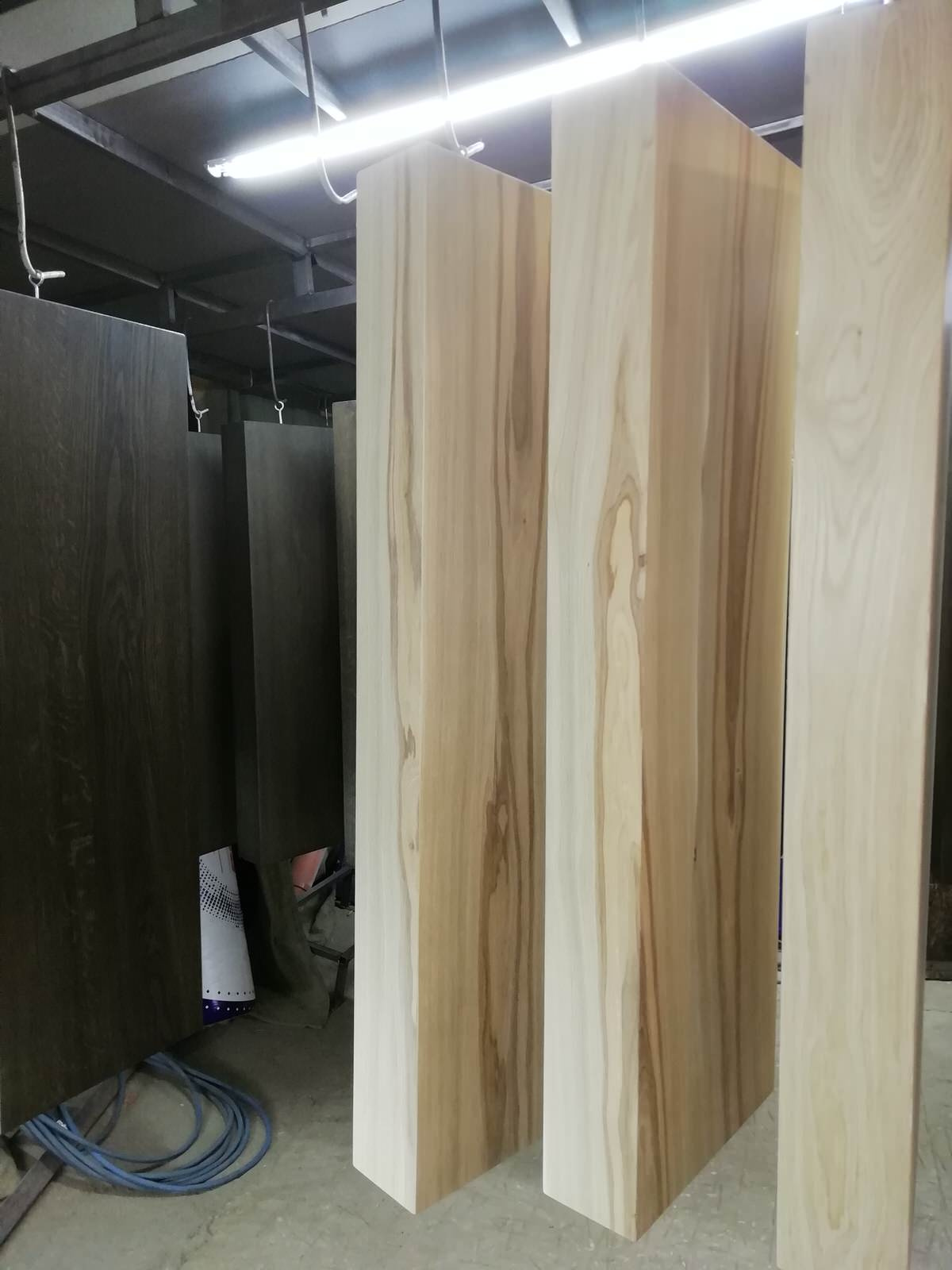 лестница консольная материал дуб стекло ударопрочное в поручне подсветка