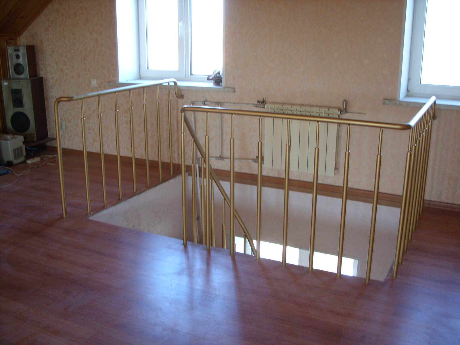 лестница больцевая из фанеры