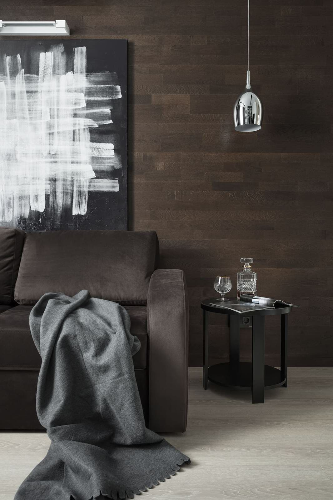 Обзор современной квартиры 170 квм. Полы без плинтуса. Двери в потолок.