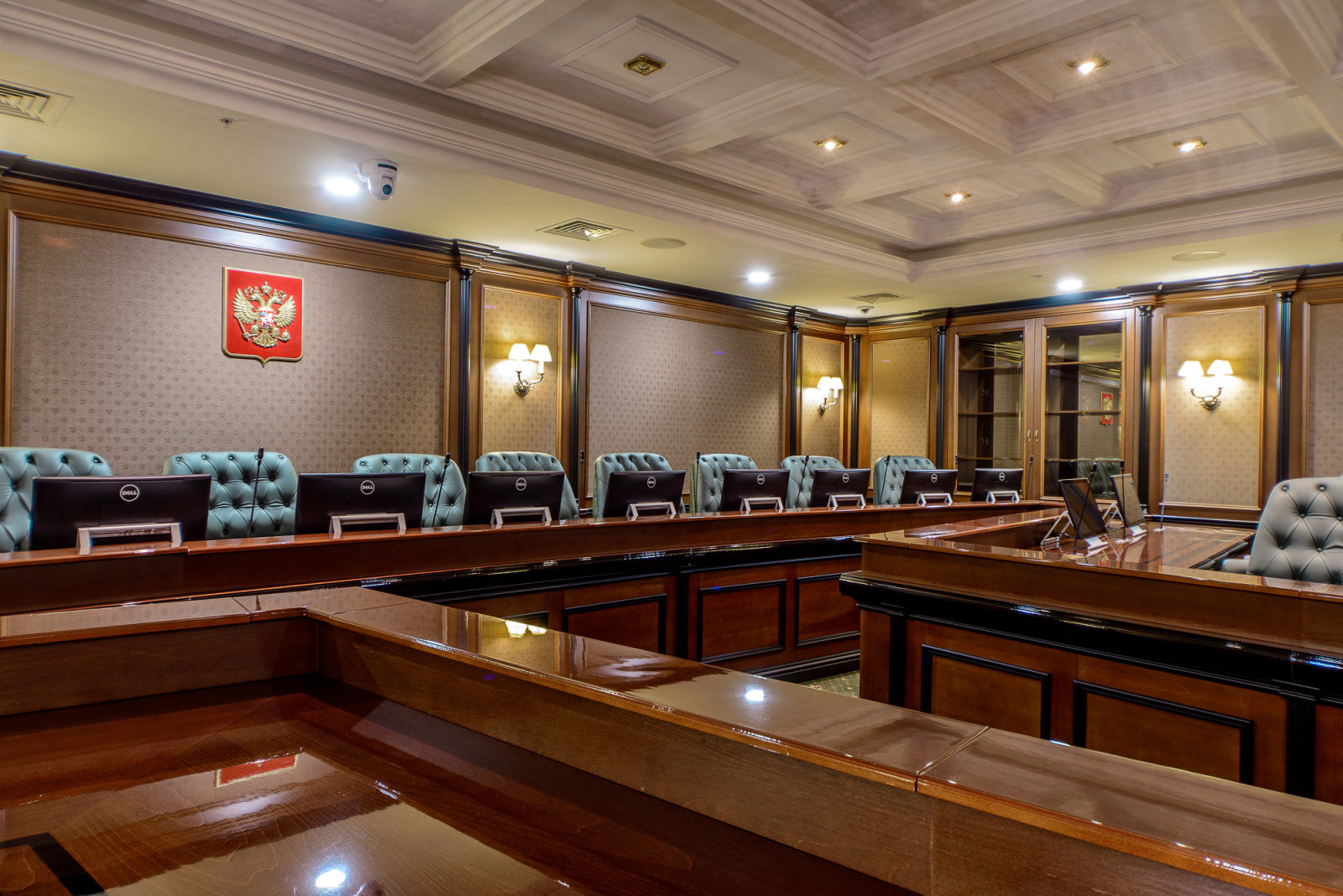 Конференц зал на 39 VIP. Гостиница Рэдиссон Лазурная