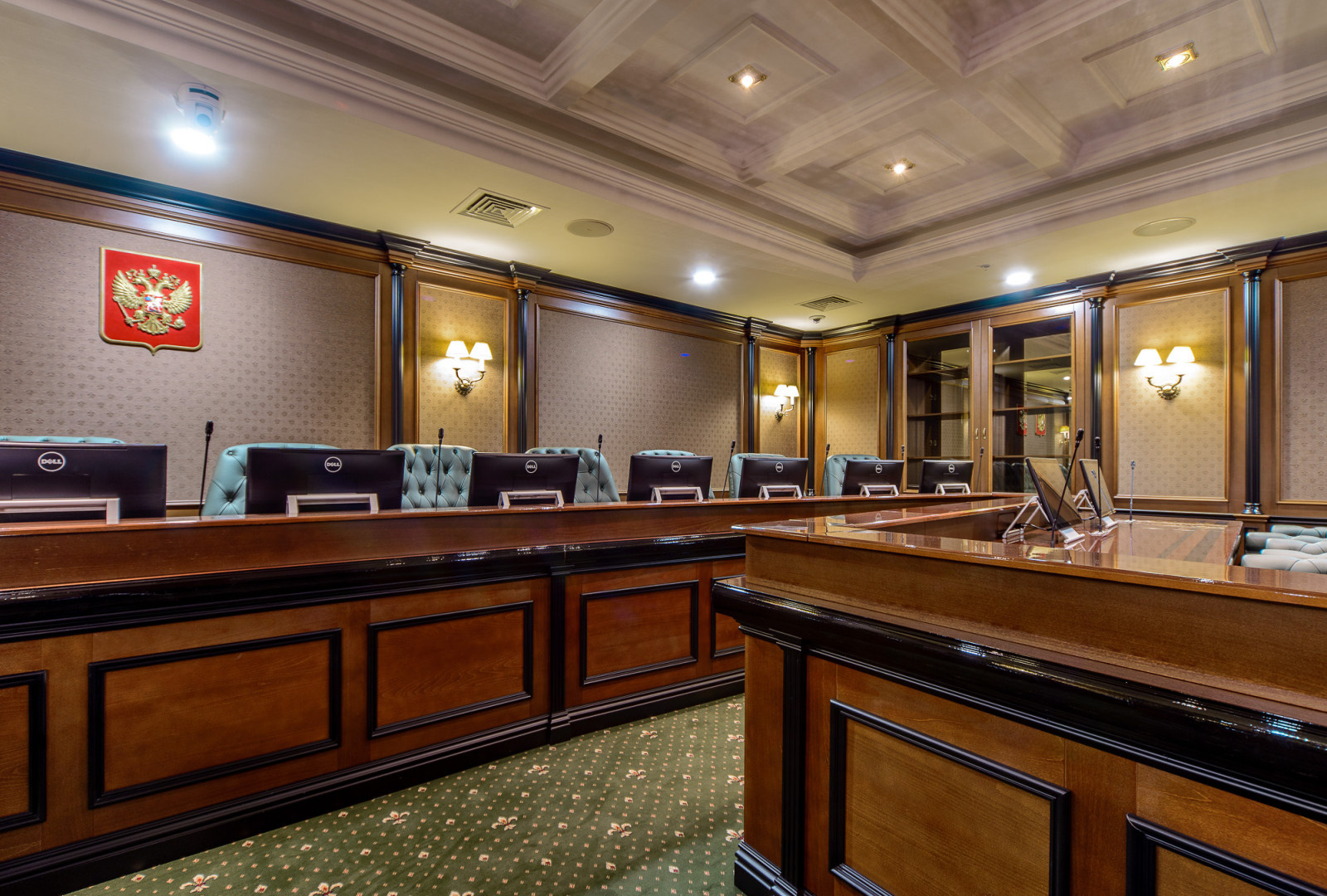 Конференц зал на 39 VIP. Гостиница Рэдиссон Лазурная