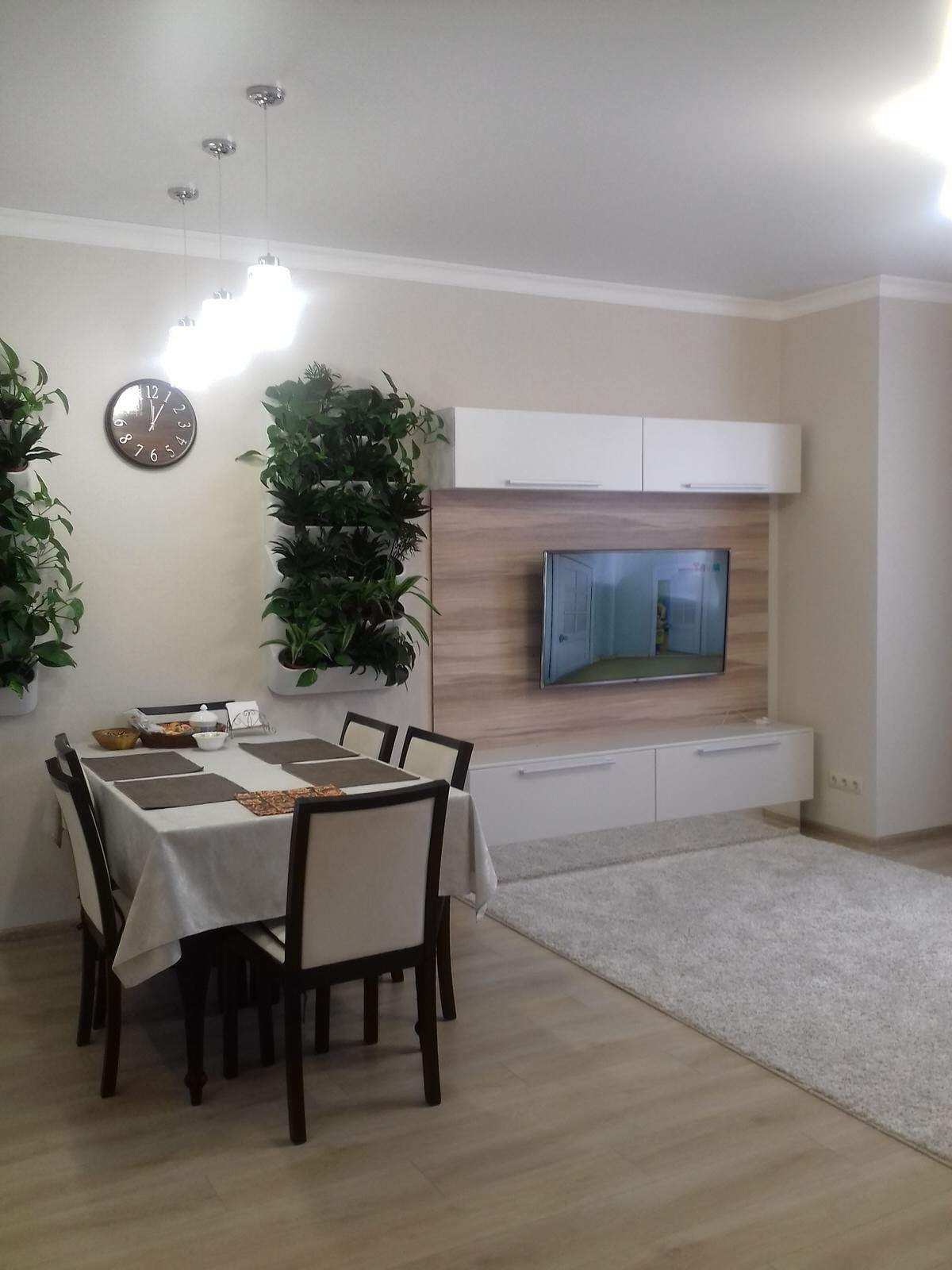 Квартира с зелеными акцентами