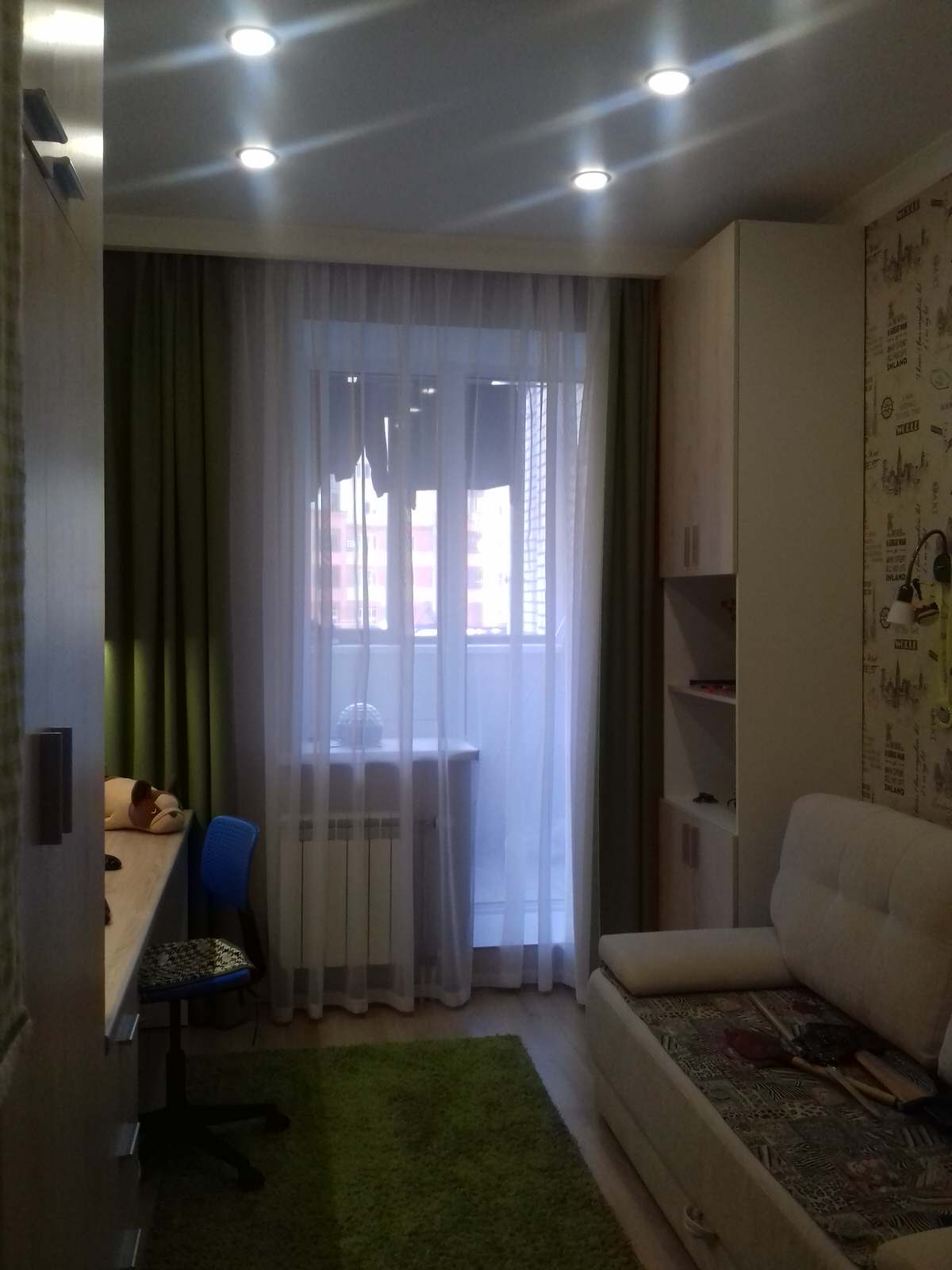 Квартира с зелеными акцентами