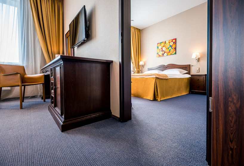 Обложка проекта: Отель Sky Expo