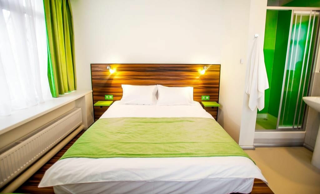 CONCEPT HOTEL