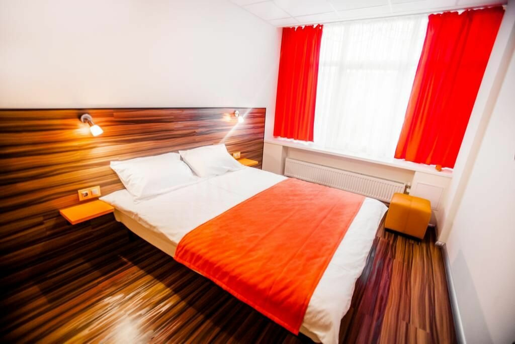 CONCEPT HOTEL