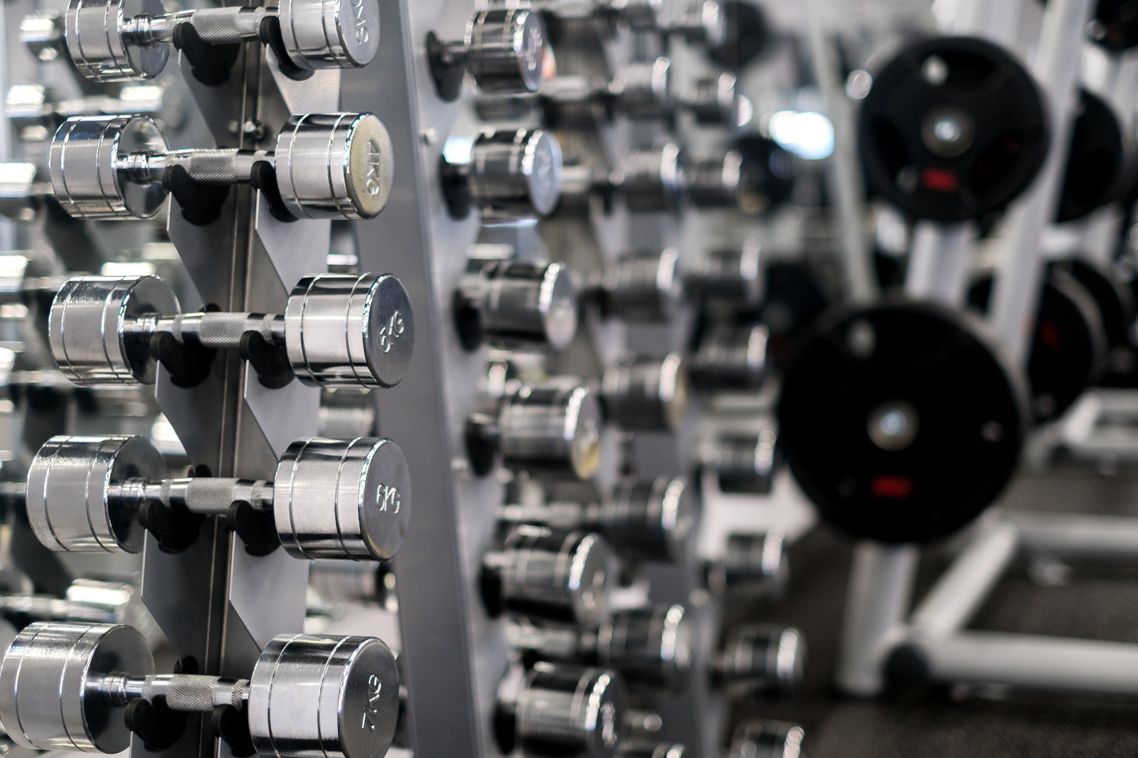 Фитнес-клуб