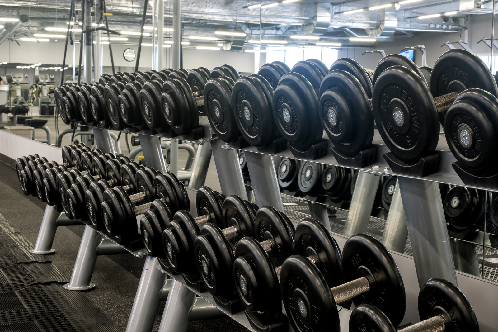 Фитнес-клуб