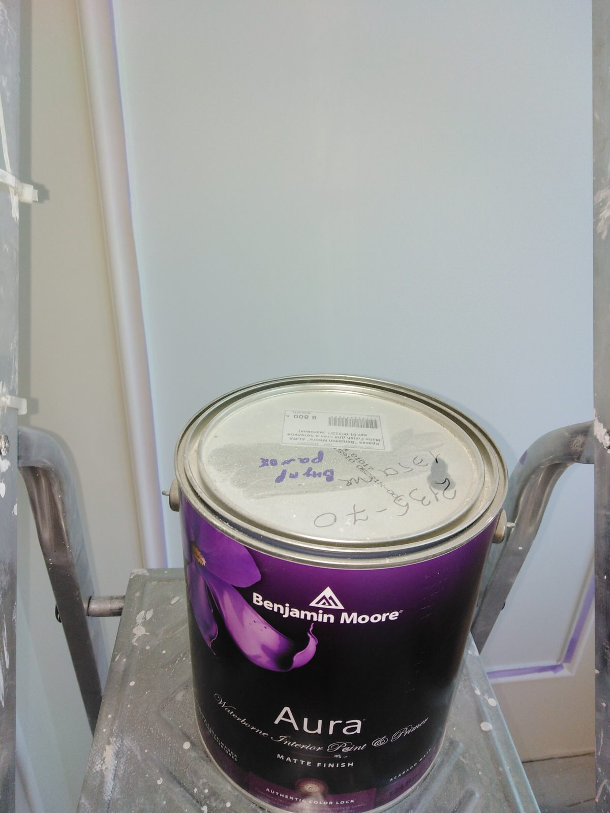 покраска краской  Benjamin Moore