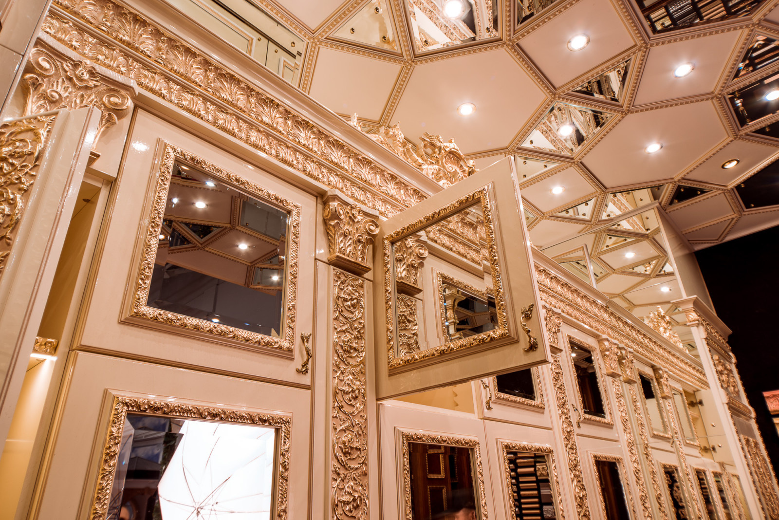 Стенд на выставке MosBuild 2014