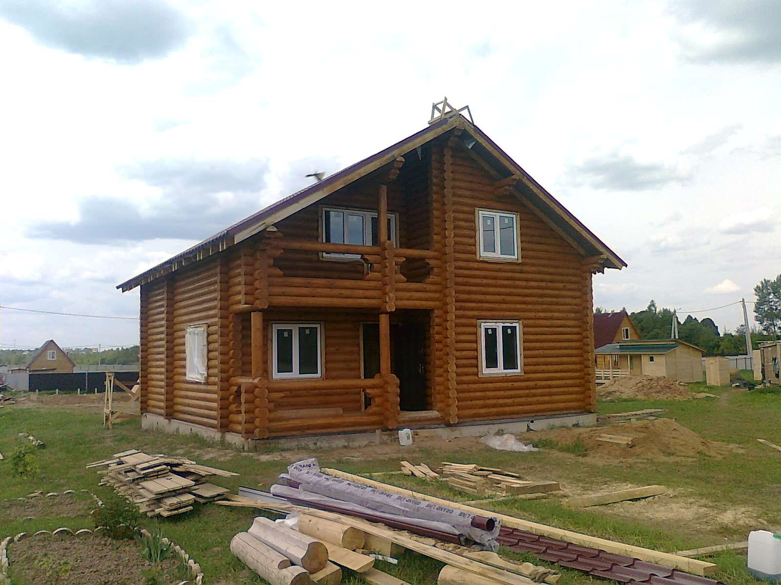 Обложка проекта: Сруб дома под рубанок из зимнего леса