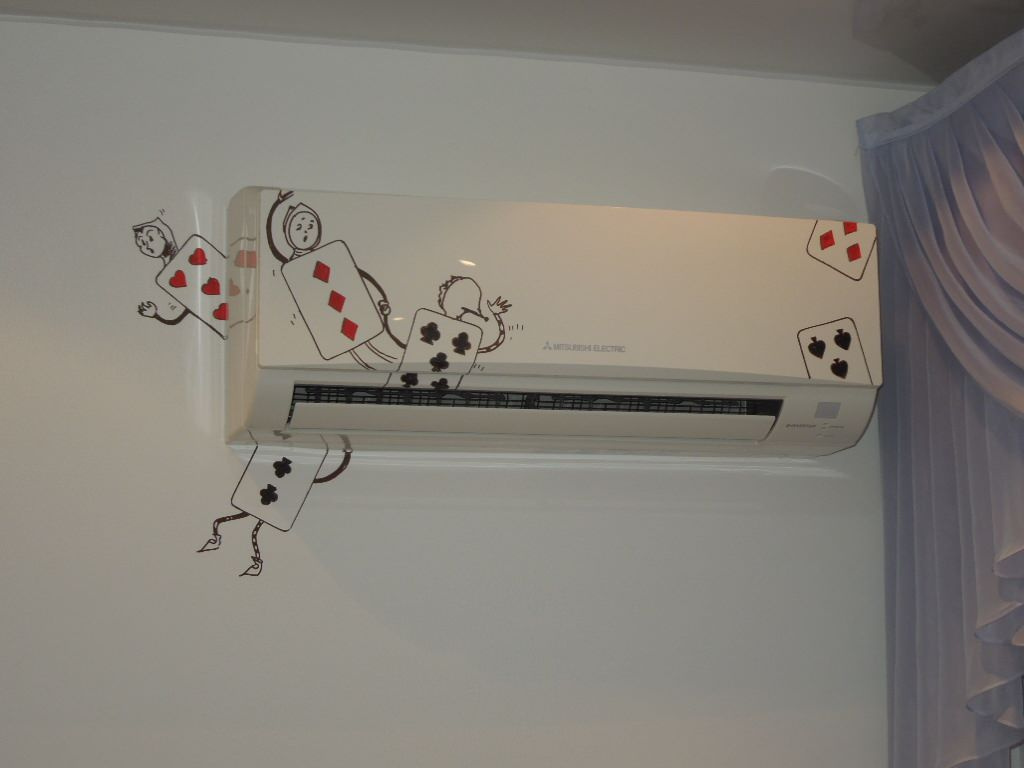 Роспись Алиса в Стране Чудес