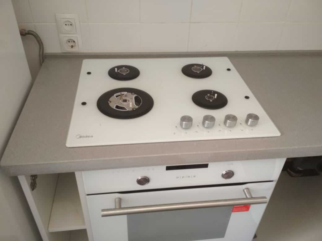 Столешница из кварцевого камня Viatera Castle Q5200