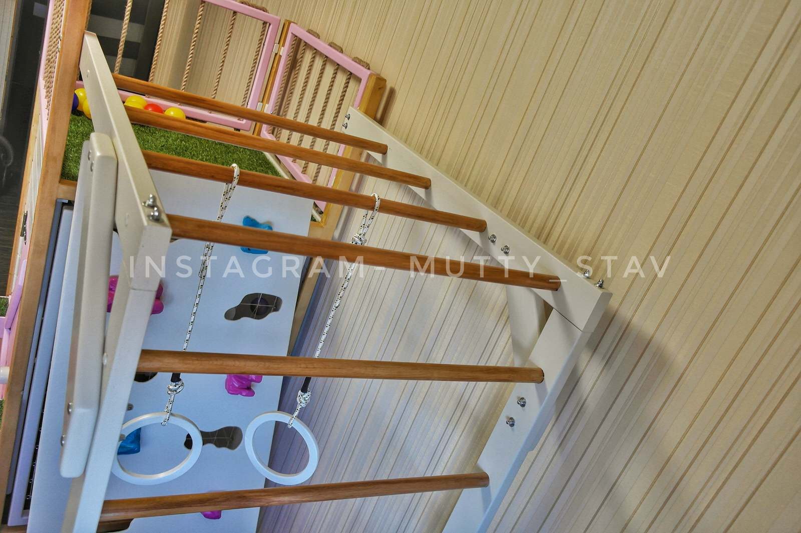 детский спортивный комплекс/шведская стенка/игровой домик