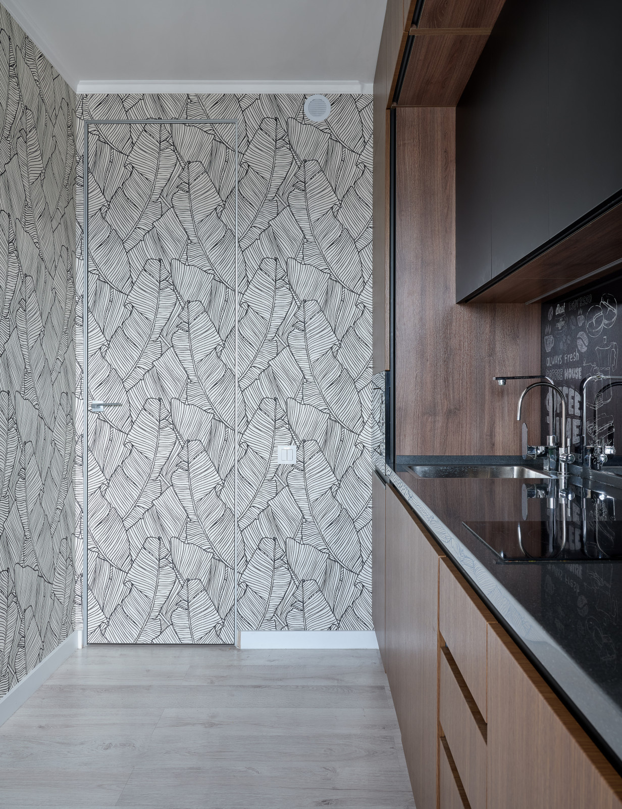 В гостях: 36 кв.м — квартира с фламинго для архитектора