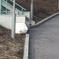 Декоративные вазоны и цветники