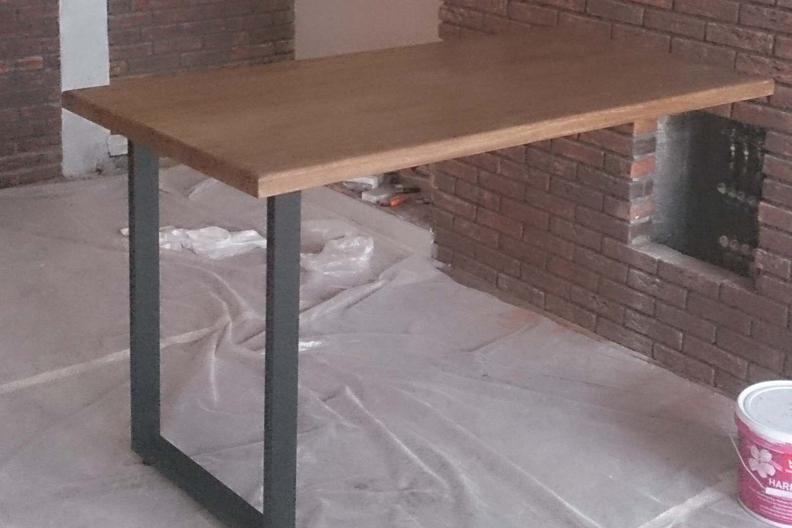 Обеденный стол из натурального ясеня