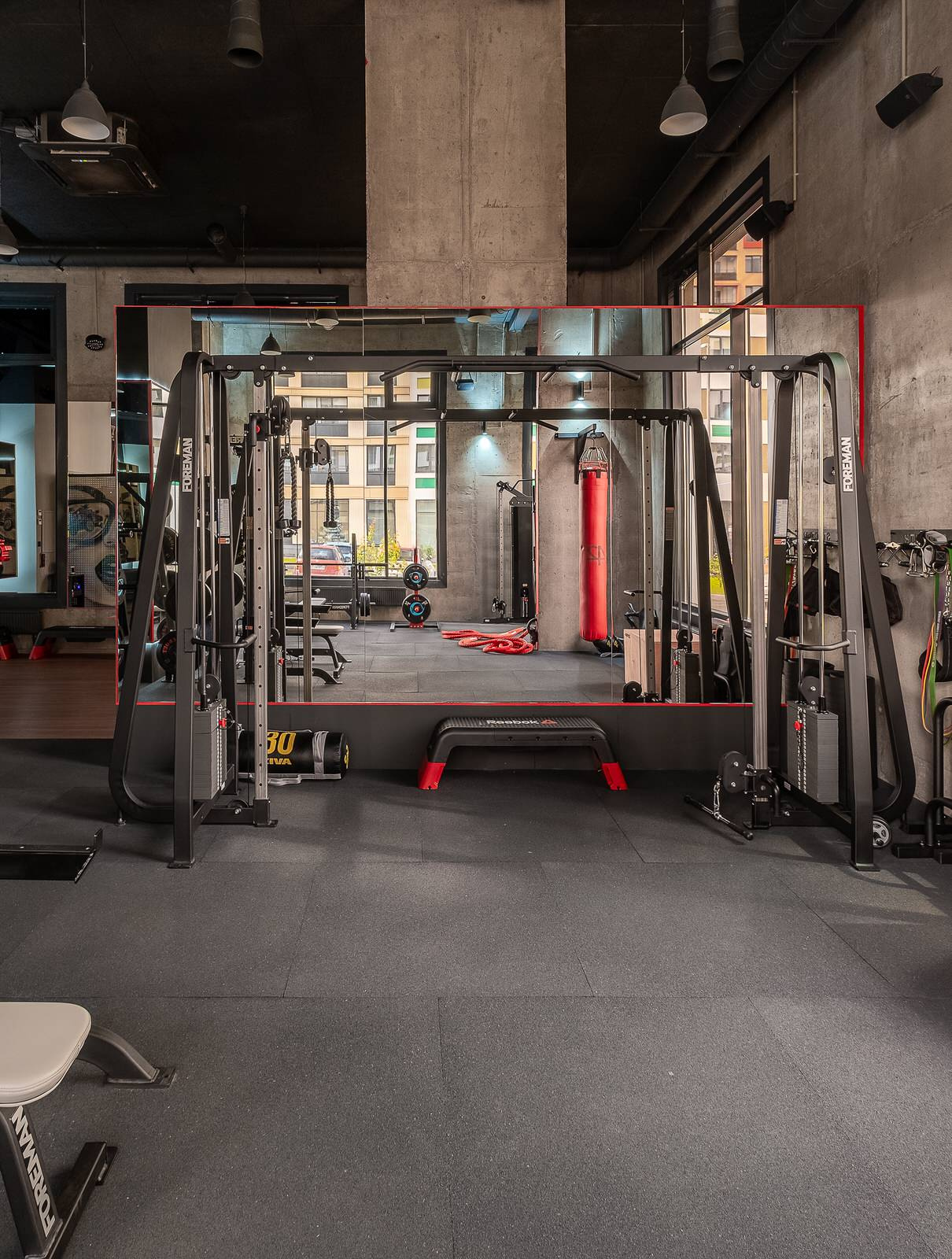 Фитнес-клуб 42club