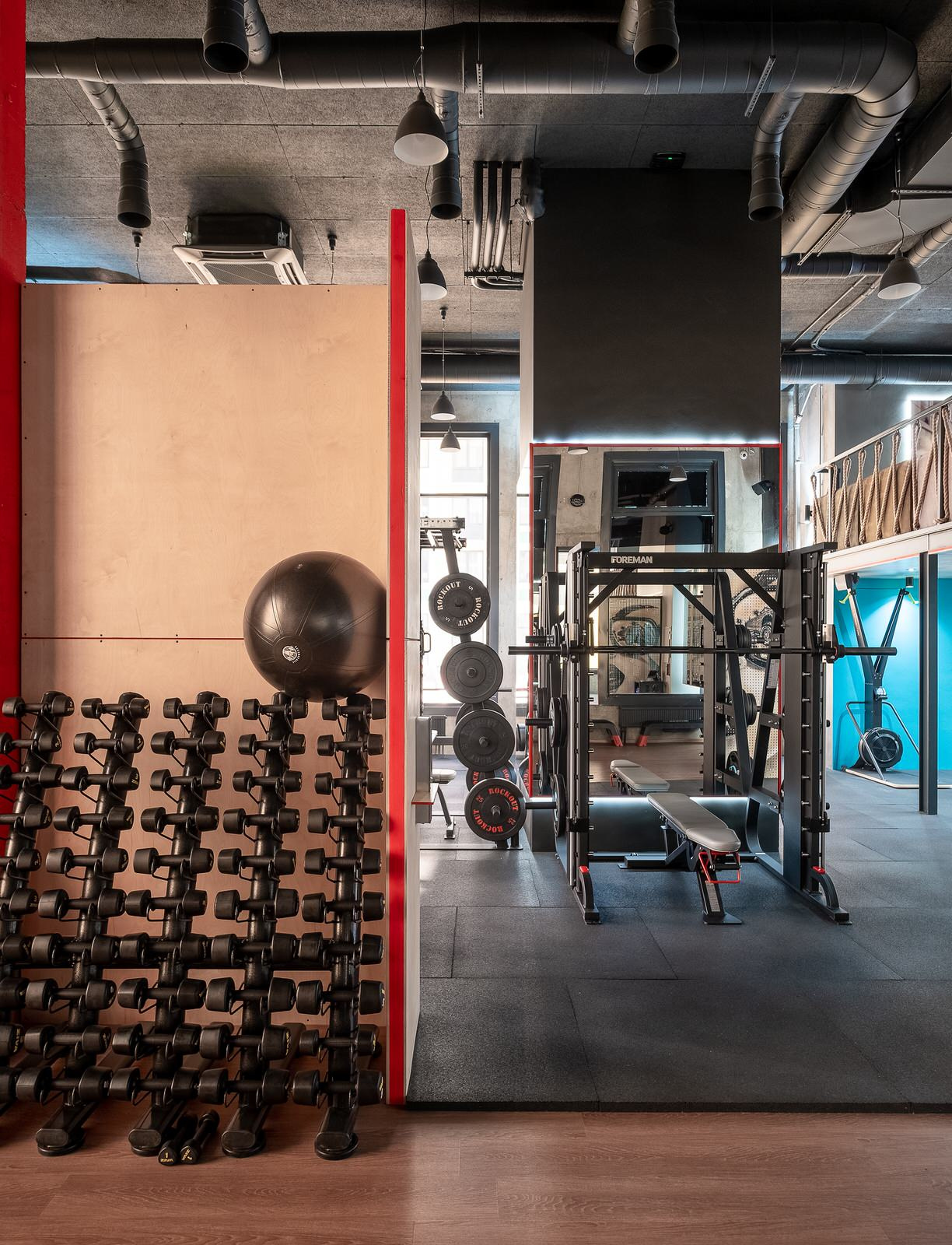 Фитнес-клуб 42club