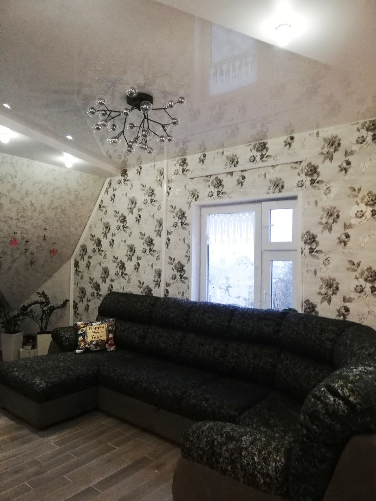 холл второго этажа.