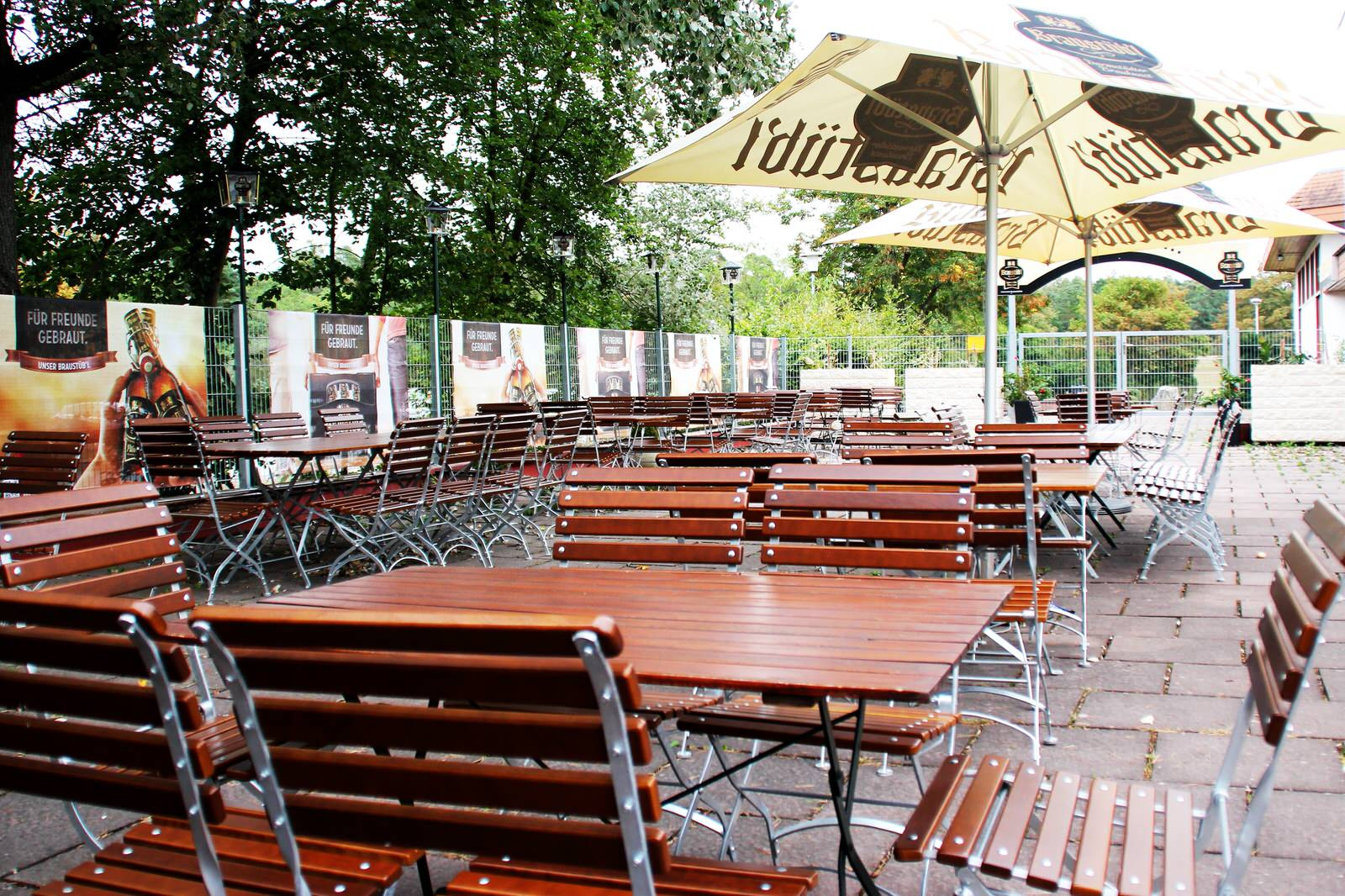 Мебель из массива акации