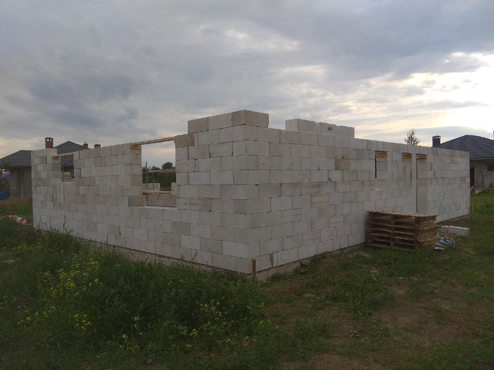 Дом для семьи