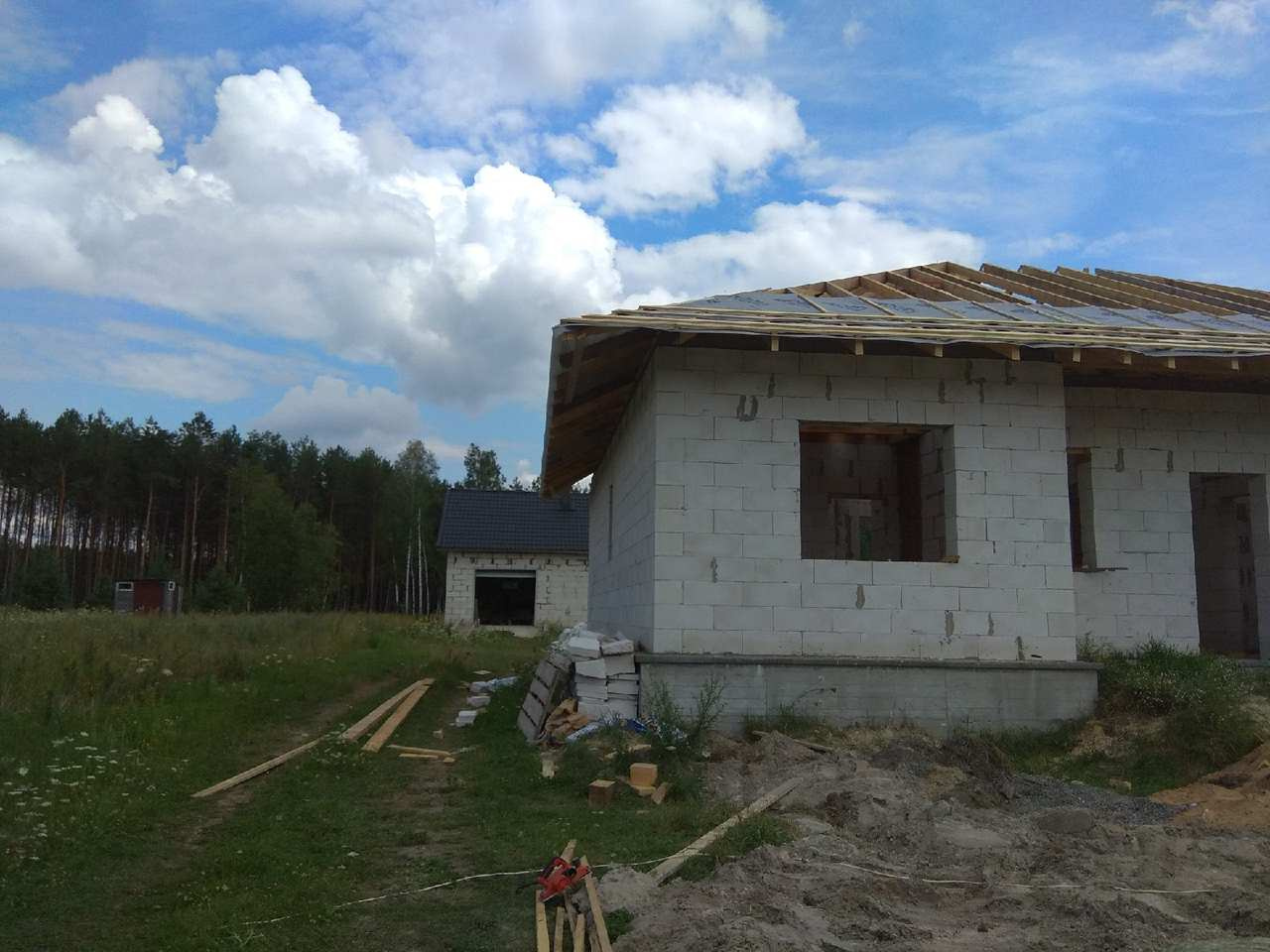 Дом для семьи