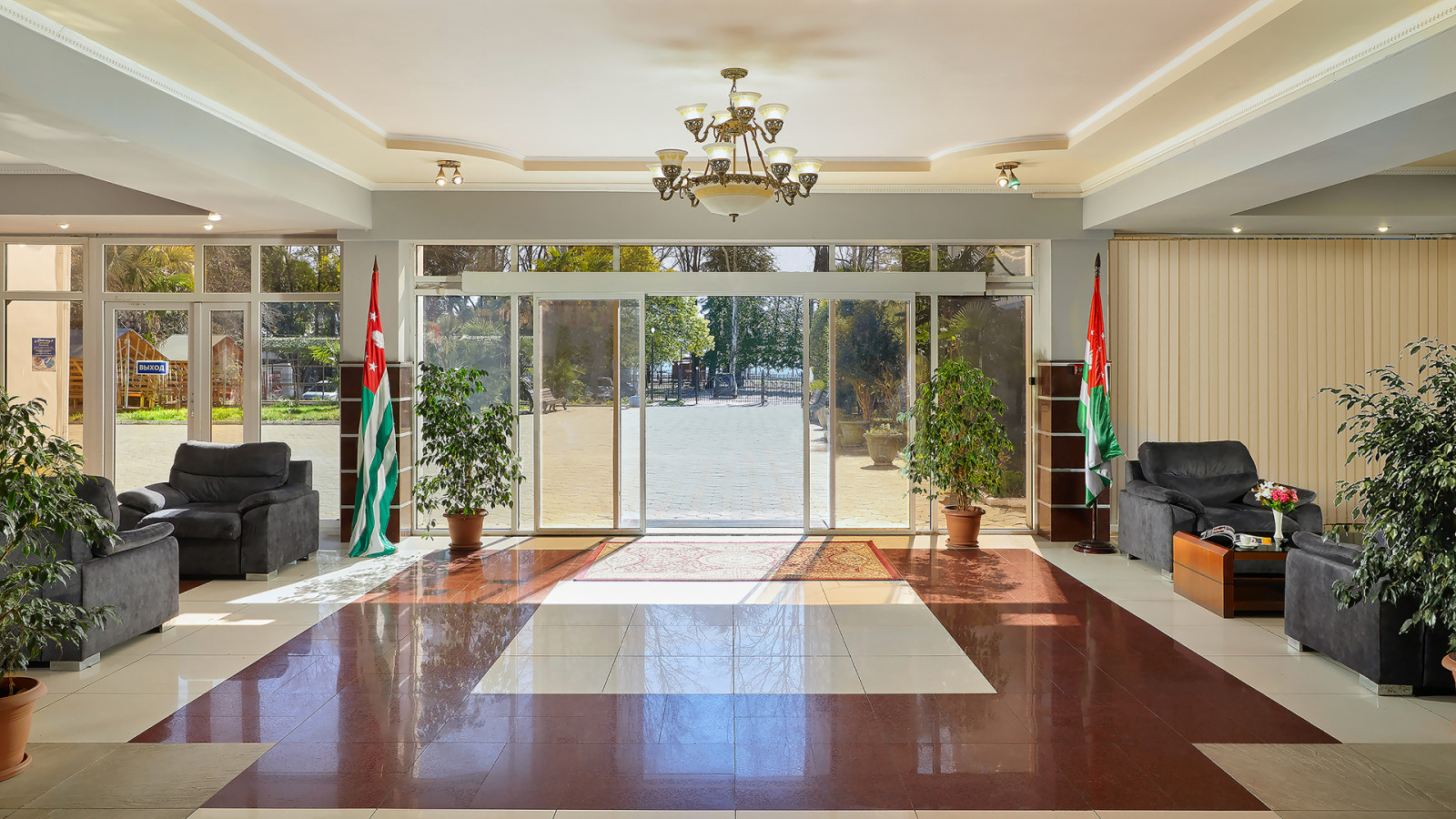 Абхазия. Отель "ИнтерСухум", г. Сухуми. Съемка текущего номерного фонда