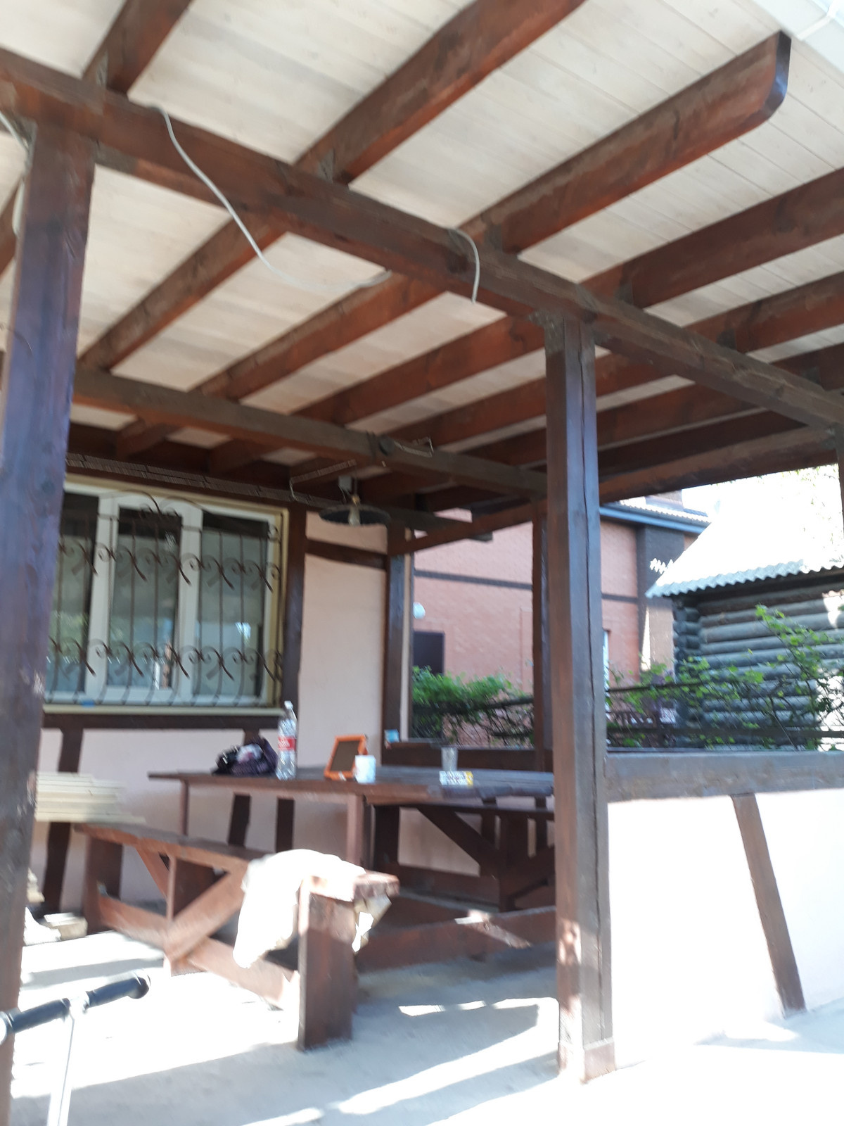 Беседка в стиле кантри