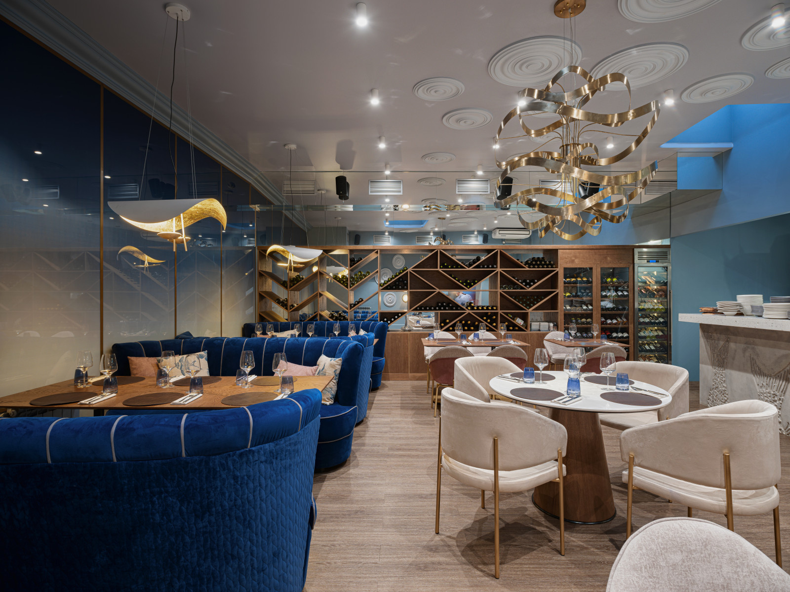 Реализация ресторана Seabass & Sauvignon