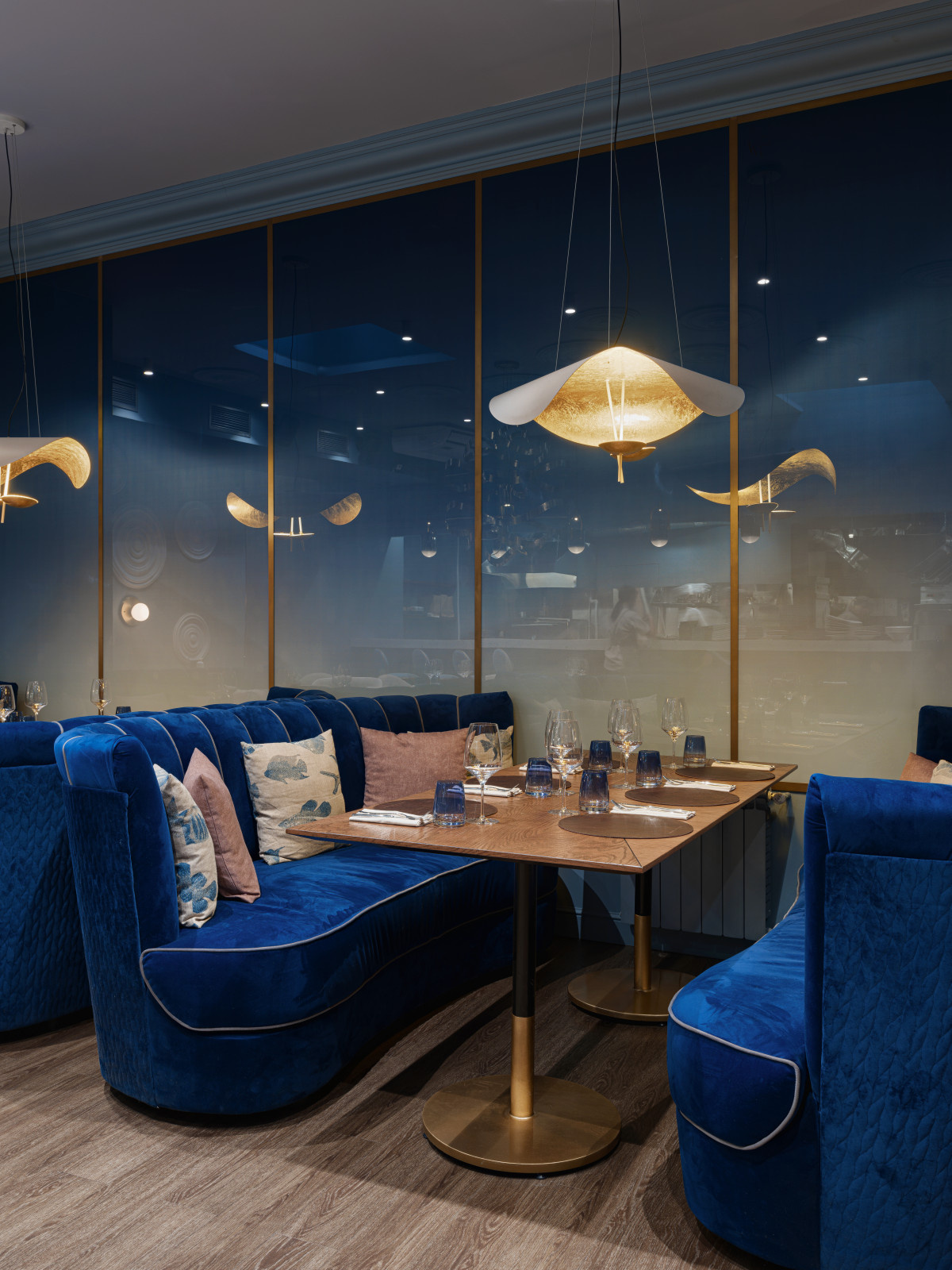 Реализация ресторана Seabass & Sauvignon