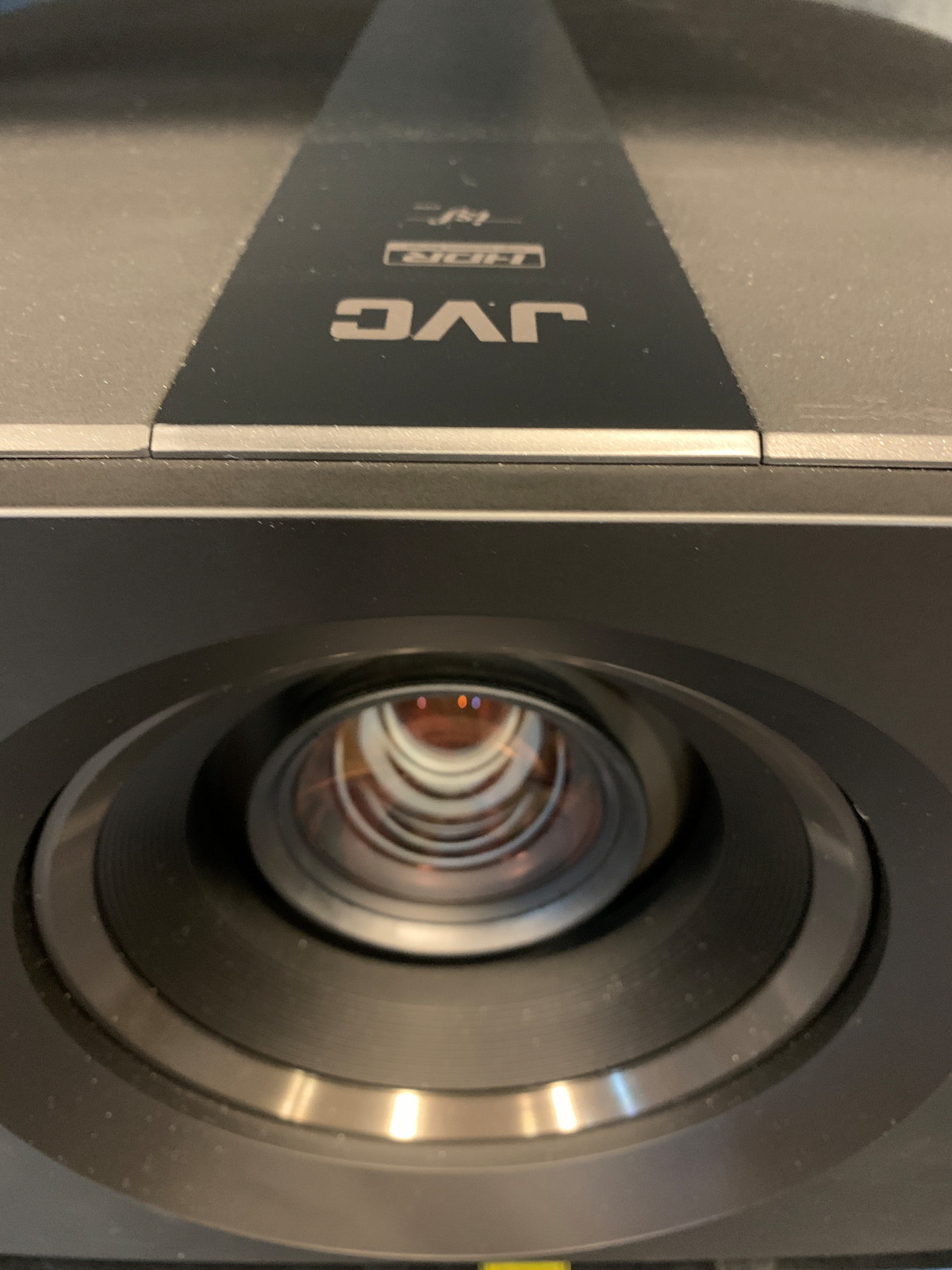 Шоу-рум домашних кинотеатров.