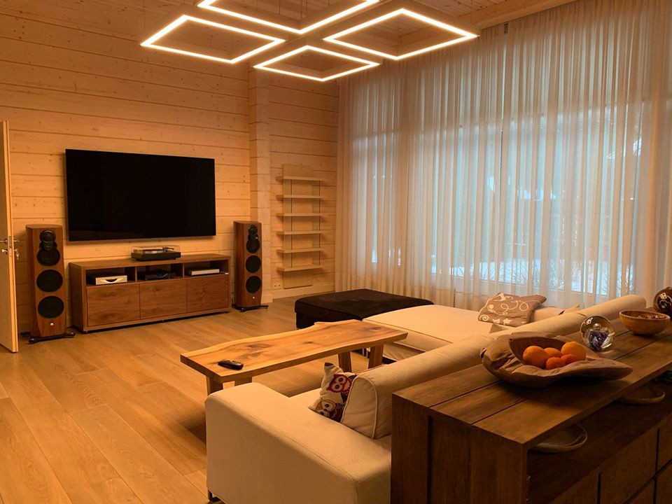 Освещение загородного дома