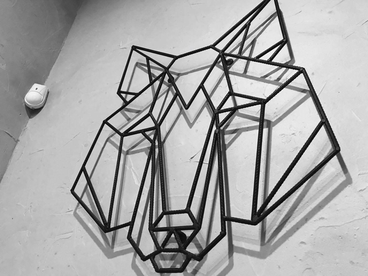 GEOMETRIC ARMATURE ART