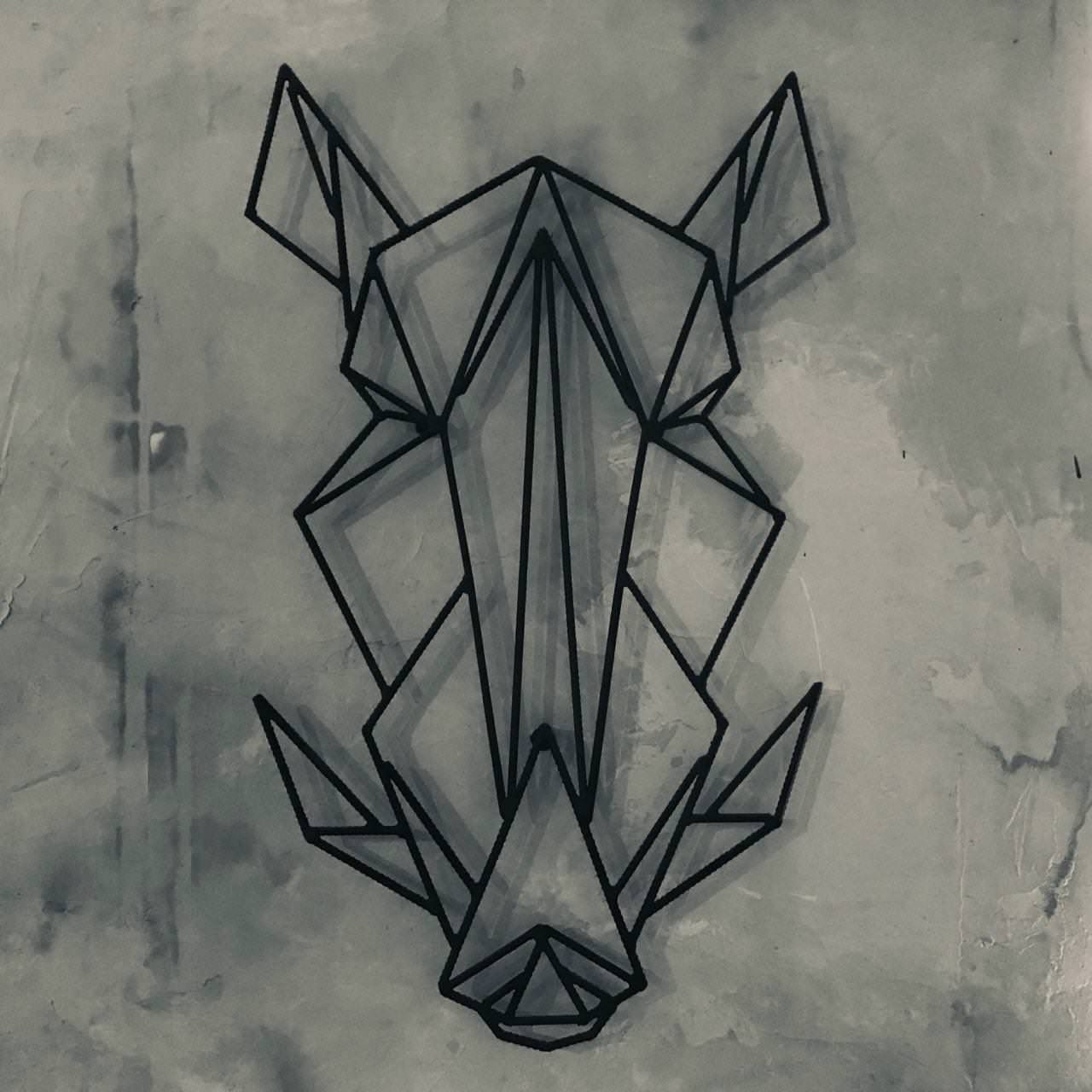 GEOMETRIC ARMATURE ART