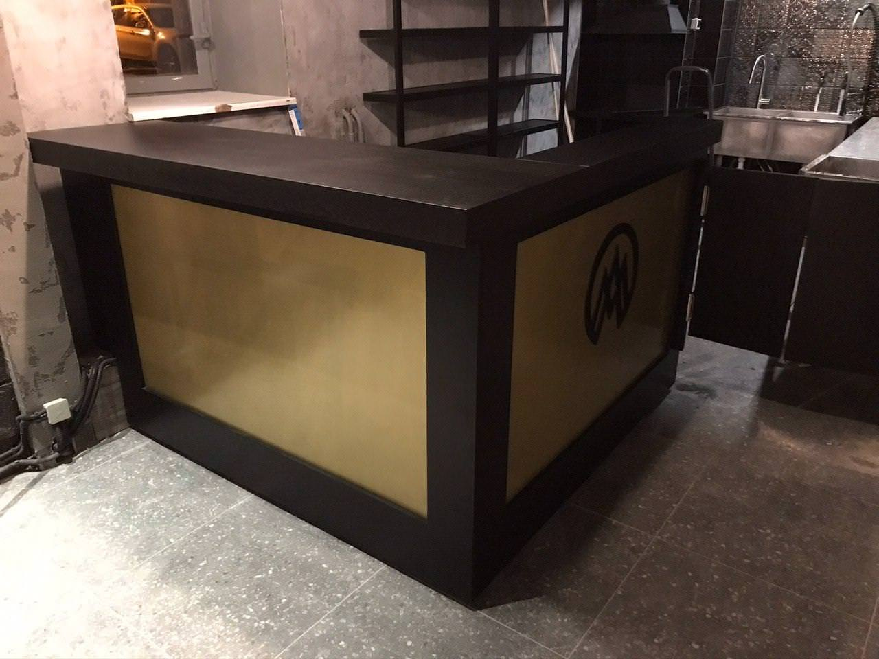 Кальянная стойка специально для mAskva Lounge, г. Москва