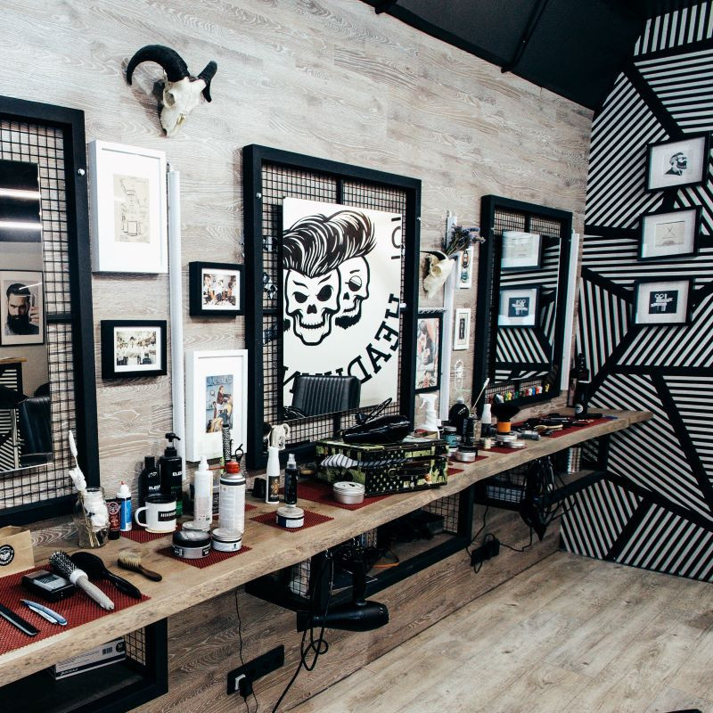 мебель для HeadHunters Barbershop