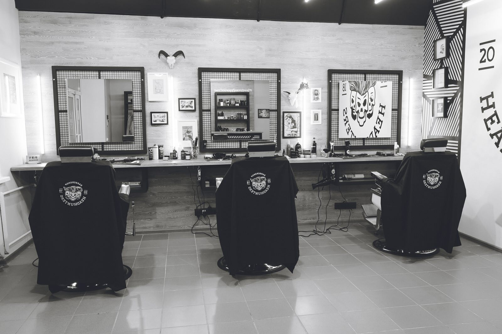 мебель для HeadHunters Barbershop