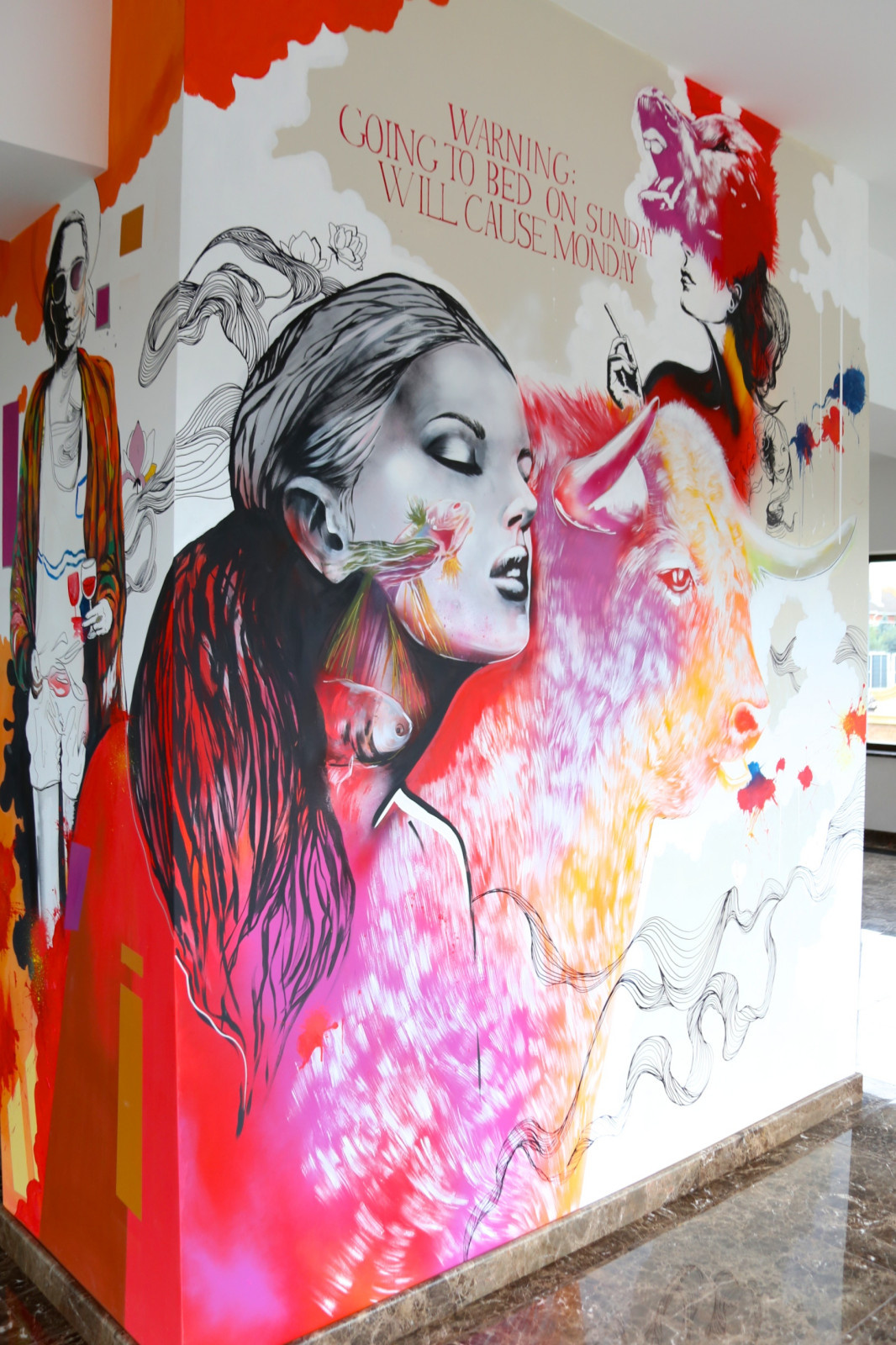 Роспись стен в загородном доме