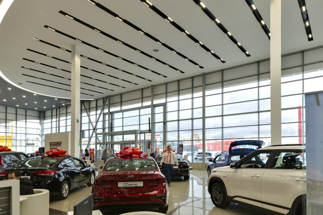 Освещение автосалона KIA