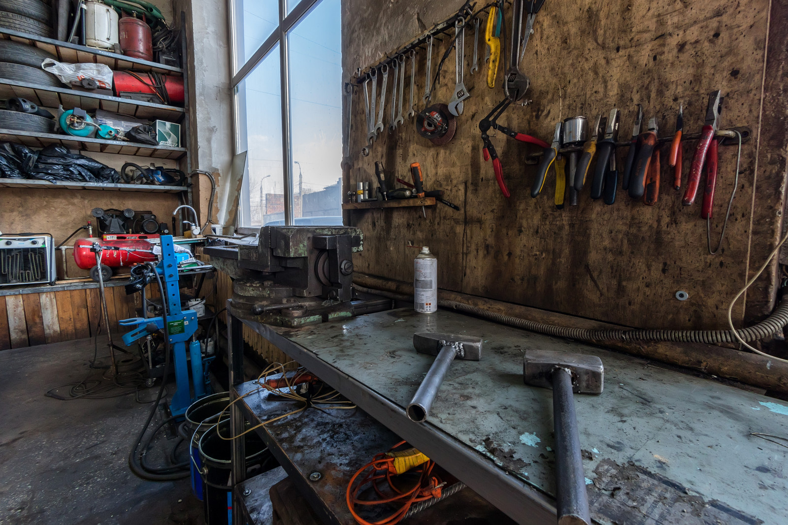 Обложка проекта: СТО