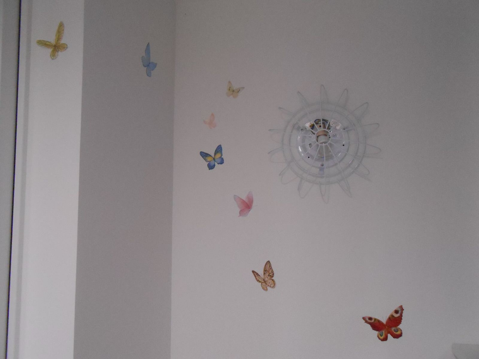 Роспись своей стены вместе с художником "Бабочки"