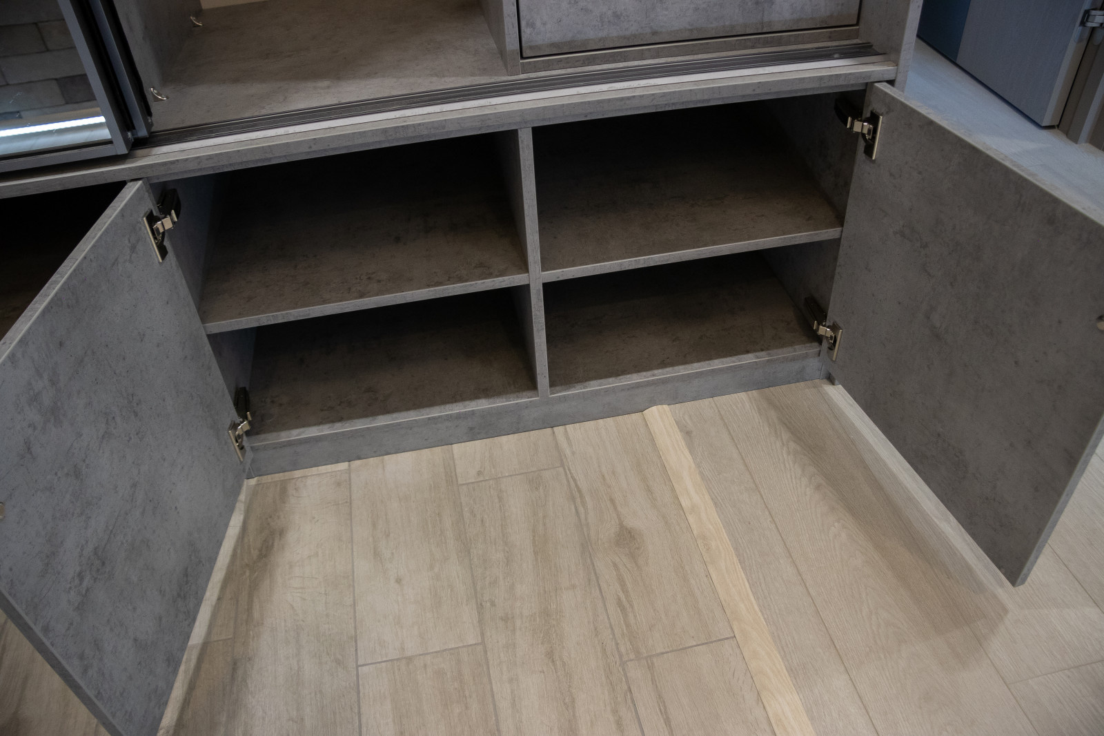 Шкаф купе в прихожую (не обычный)