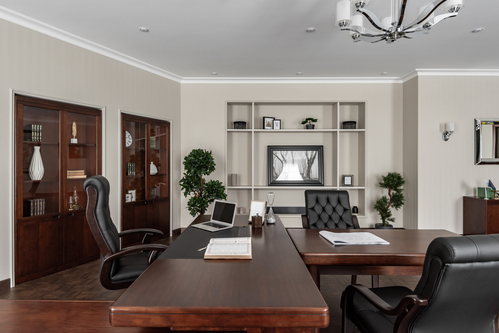 Реализованный проект офиса строительной компании г.Тюмень