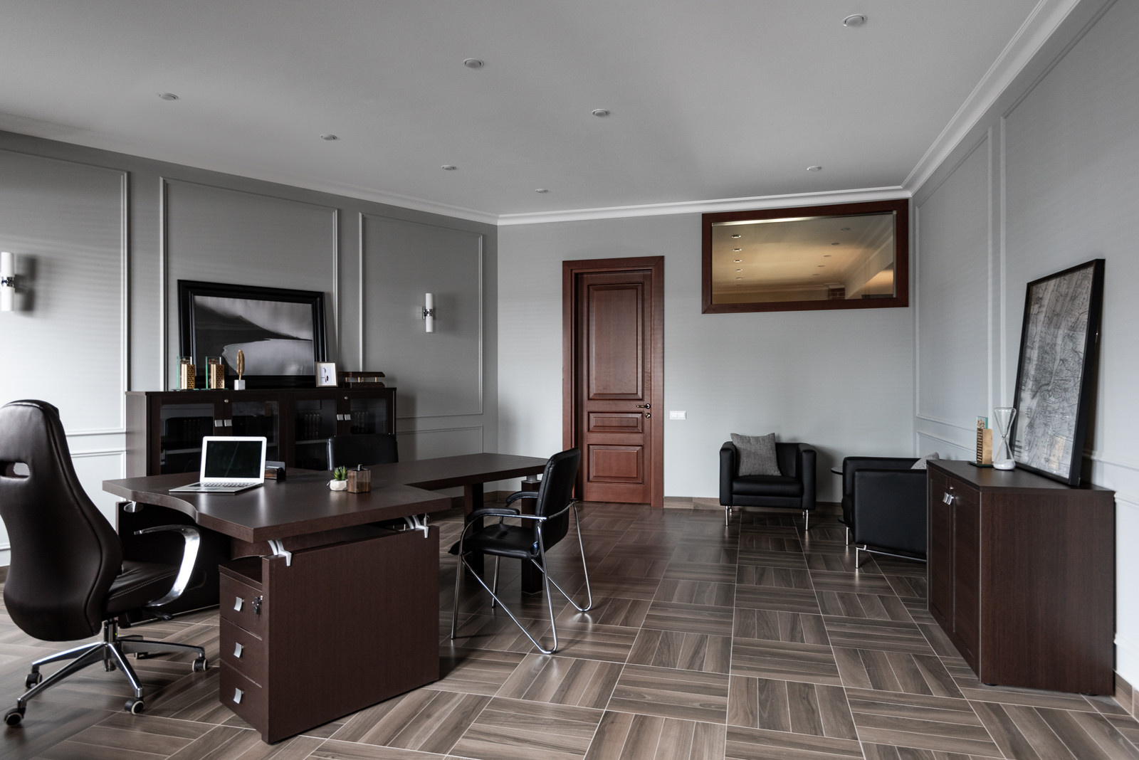 Реализованный проект офиса строительной компании г.Тюмень