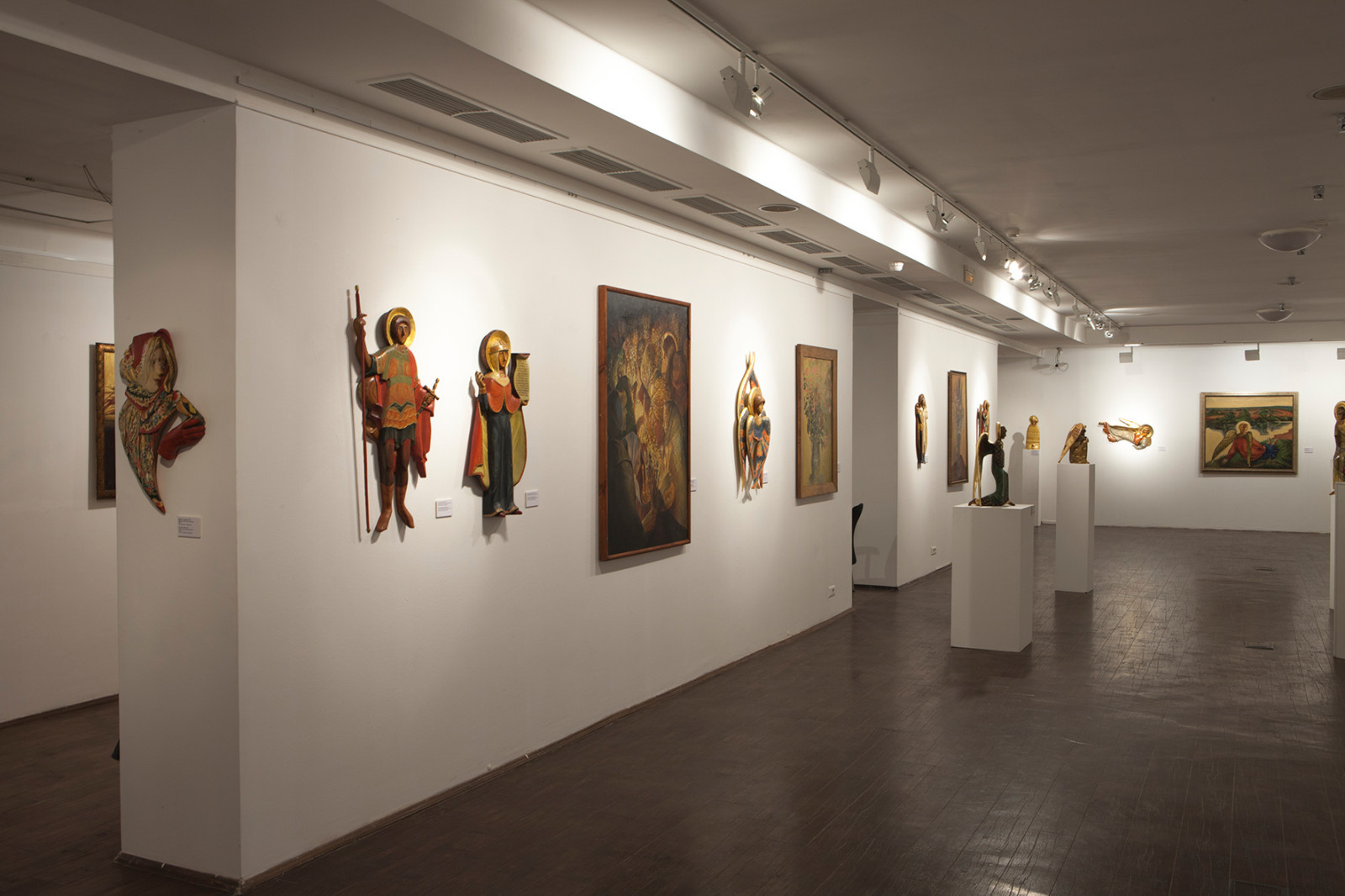 "Деревянные небеса" Натальи Захаровой