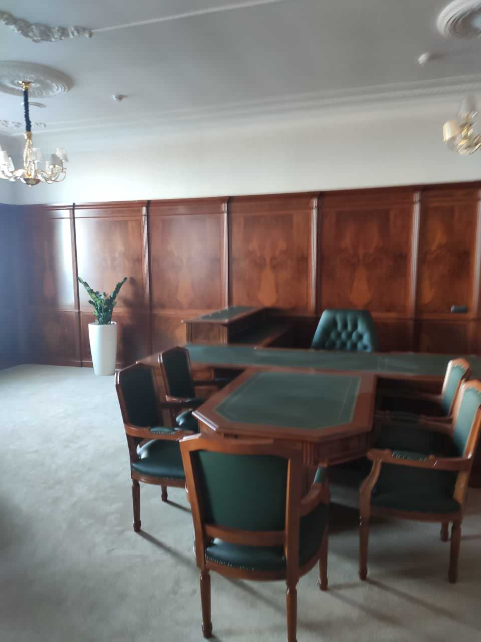 Офисные помещения в классическом стиле. Роскошь и классика