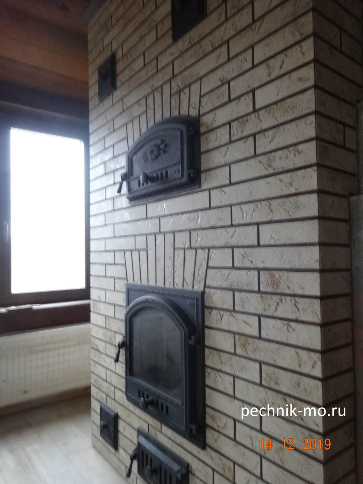 Отопительная печь с хлебной камерой