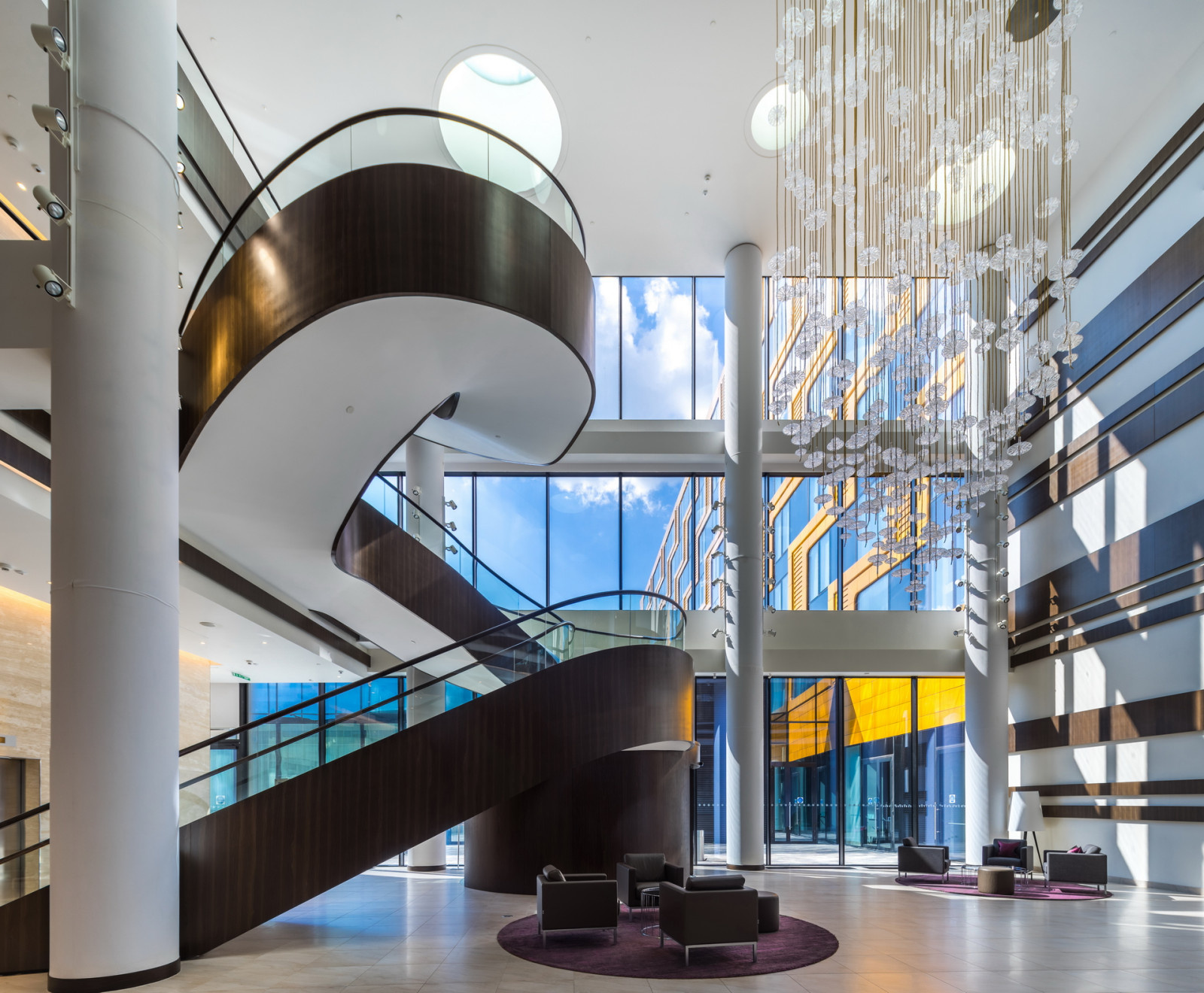 Ресторан "Samovar" в отеле "Hilton"