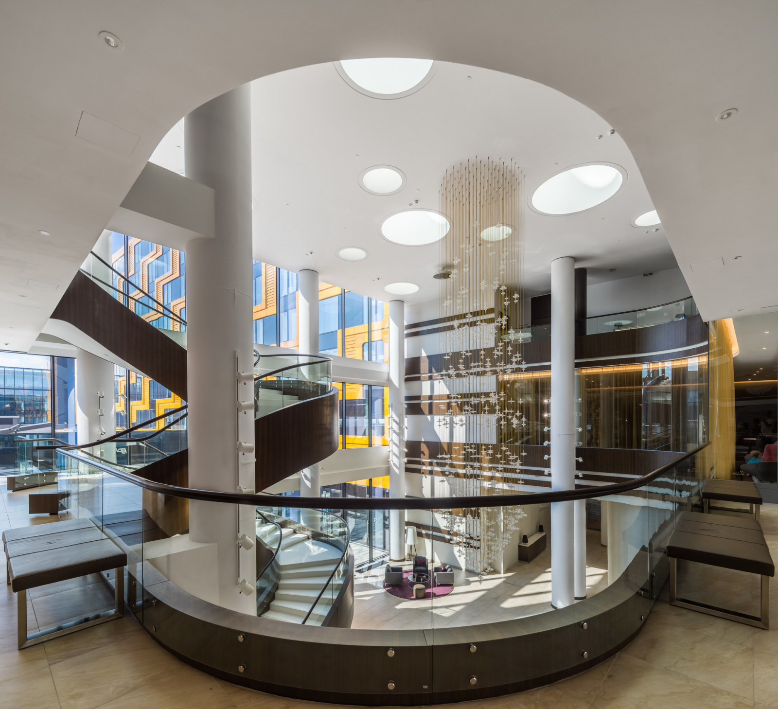 Ресторан "Samovar" в отеле "Hilton"
